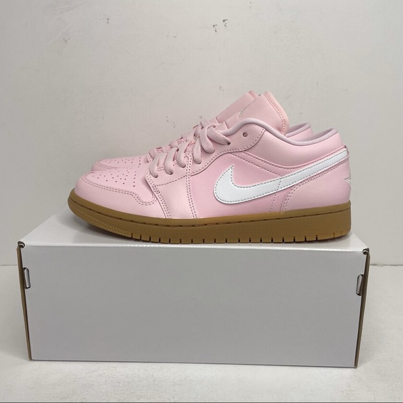 Nike Air Jordan 1 Retro Low WMNS “Artic Pink Gum” - Picture 6 of 7
